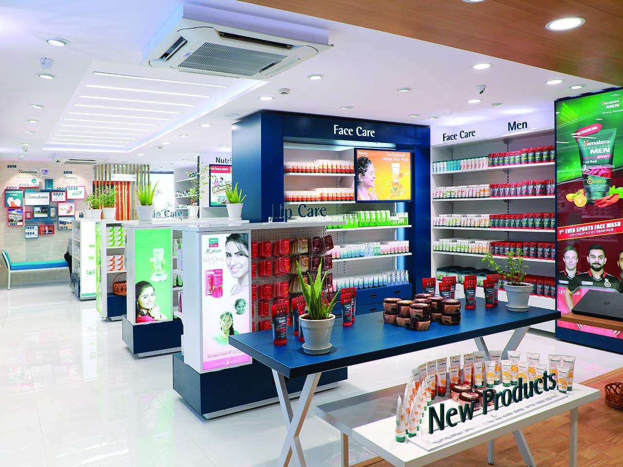 Nesting Table along with Floor Fixtures displaying different products of Himalaya