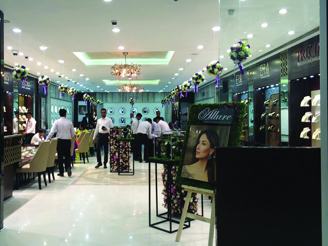 Visual Merchandising at Malabar Jewellery retail store done by StudioJ